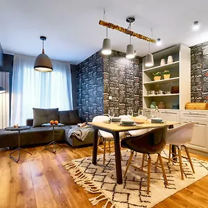  Appartement Stylish And High-end Designer In Center